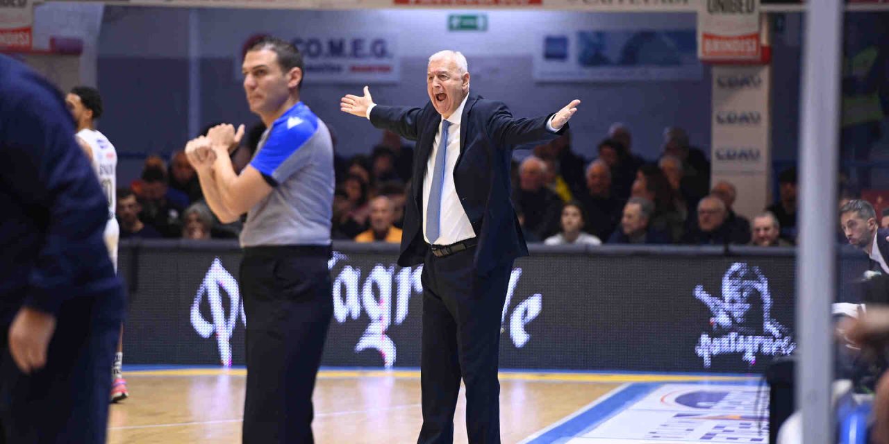 https://www.newbasketbrindisi.it/wp-content/uploads/2023/12/VIN_0256-1280x640.jpg