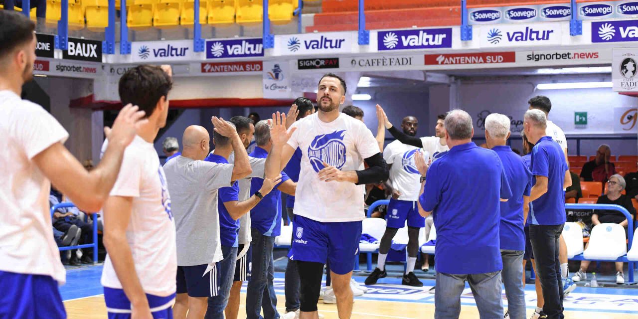 https://www.newbasketbrindisi.it/wp-content/uploads/2024/09/DSC_7384-1280x640.jpg