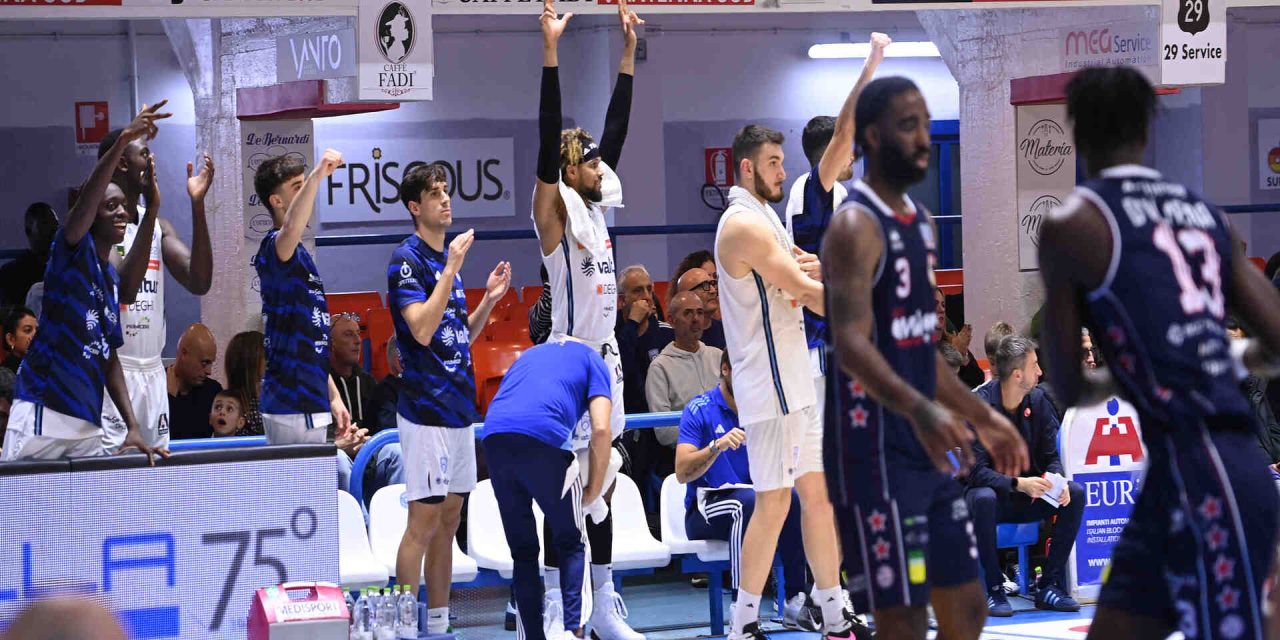 https://www.newbasketbrindisi.it/wp-content/uploads/2024/11/DSC_3963-1280x640.jpg