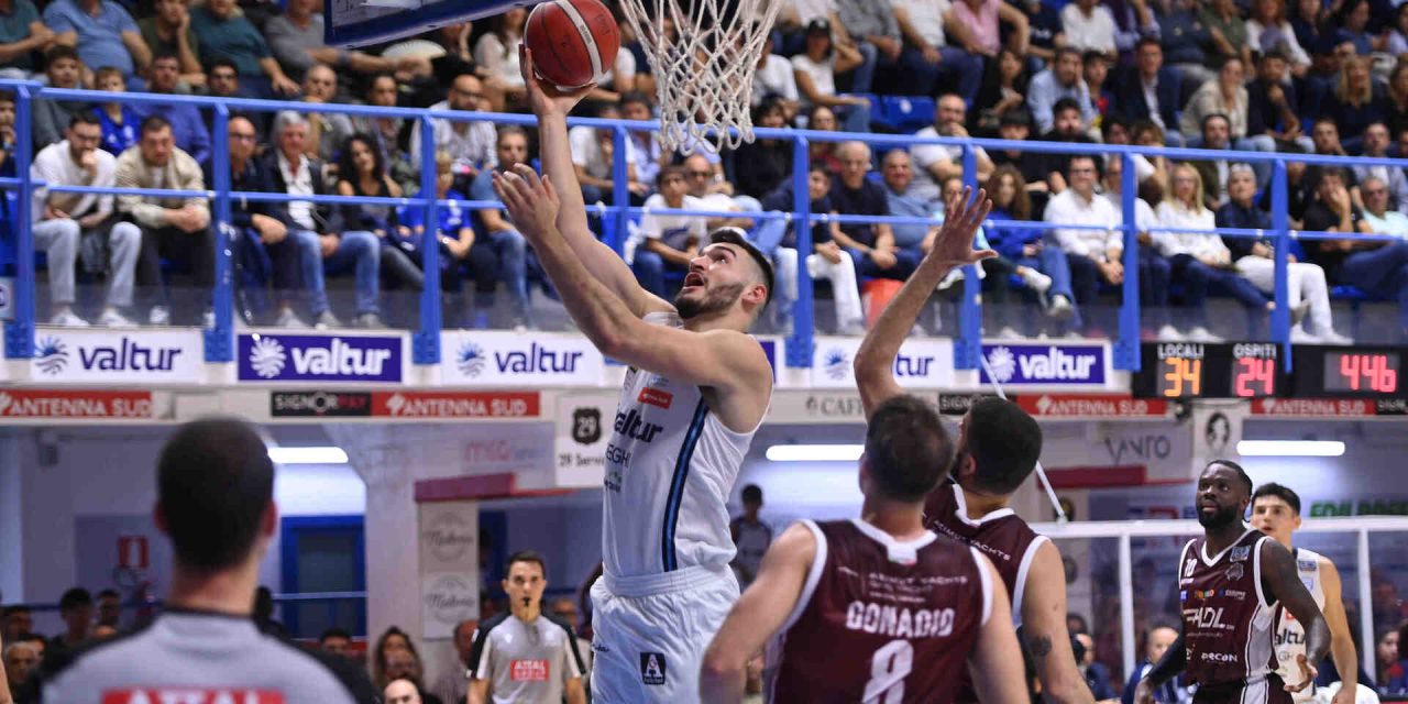 https://www.newbasketbrindisi.it/wp-content/uploads/2024/11/DSC_9608-1-1280x640.jpg